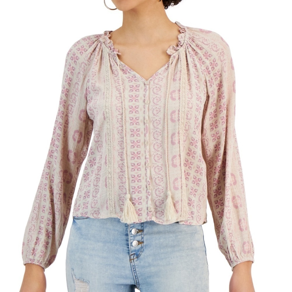 No Boundaries Pink V-neck Puff Sleeve Long Sleeve Blouse